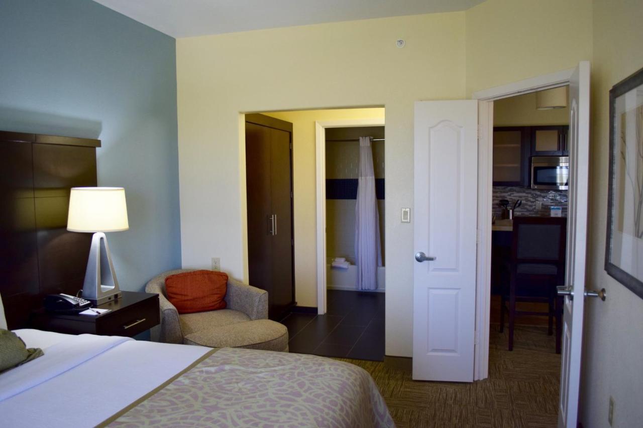 Staybridge Suites Houston Stafford - Sugar Land By Ihg Exterior foto